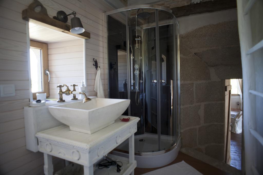 Logis De Riparfonds Bed & Breakfast Bressuire Ngoại thất bức ảnh