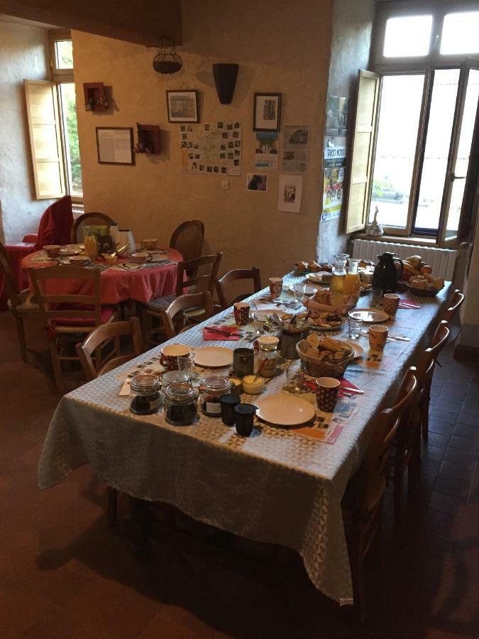 Logis De Riparfonds Bed & Breakfast Bressuire Ngoại thất bức ảnh